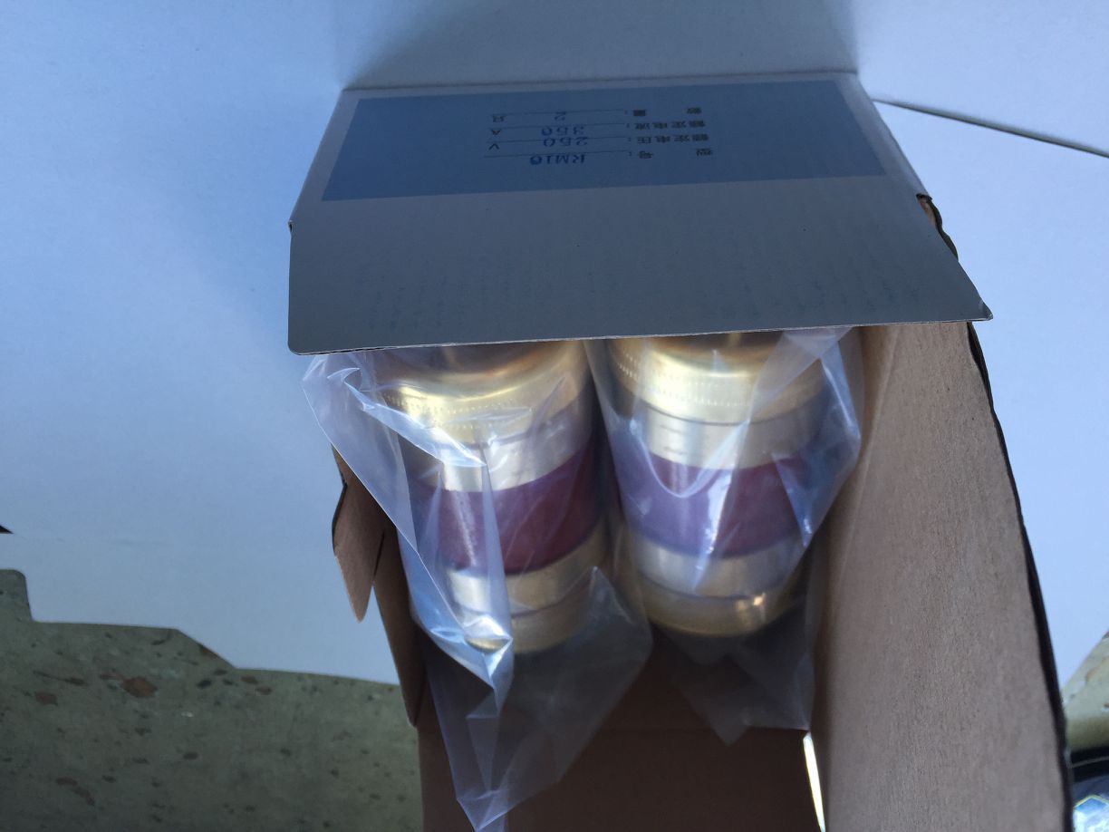 RM10 350A250V无填料封闭管式熔断器