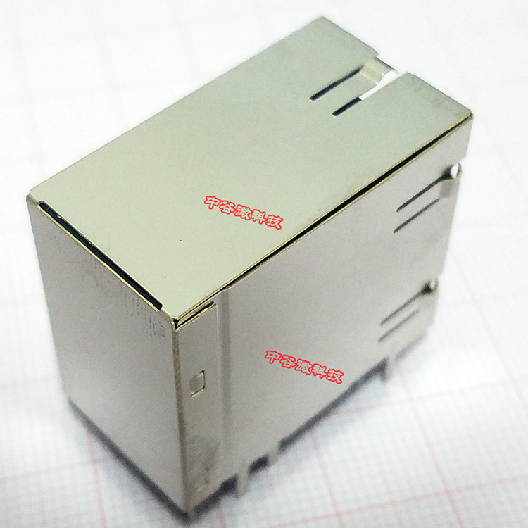 RJ45 2X1 2*1带灯网络插座双层网口带屏蔽带弹片上下双口网口插座