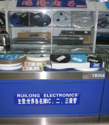 AP3706MTE-E1